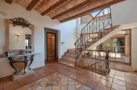 listing listing