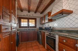 listing listing