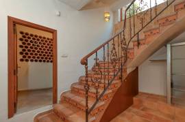 listing listing