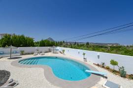 listing listing