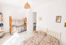 listing listing
