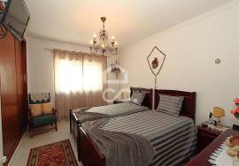 2 bedroom apartment with balcony to the south, parking space and lifetime use – A few steps from the beach in Armação de Pêra 2 bedroom apartment with balcony to the south, parking space and lifetime use – A few steps from the beach in Armação de Pêra