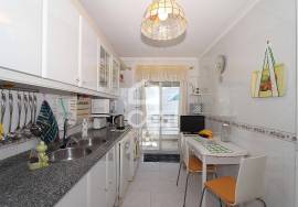 2 bedroom apartment with balcony to the south, parking space and lifetime use – A few steps from the beach in Armação de Pêra 2 bedroom apartment with balcony to the south, parking space and lifetime use – A few steps from the beach in Armação de Pêra