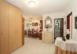2 bedroom apartment with balcony to the south, parking space and lifetime use – A few steps from the beach in Armação de Pêra 2 bedroom apartment with balcony to the south, parking space and lifetime use – A few steps from the beach in Armação de Pêra