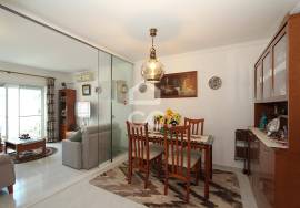 2 bedroom apartment with balcony to the south, parking space and lifetime use – A few steps from the beach in Armação de Pêra 2 bedroom apartment with balcony to the south, parking space and lifetime use – A few steps from the beach in Armação de Pêra