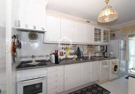2 bedroom apartment with balcony to the south, parking space and lifetime use – A few steps from the beach in Armação de Pêra 2 bedroom apartment with balcony to the south, parking space and lifetime use – A few steps from the beach in Armação de Pêra