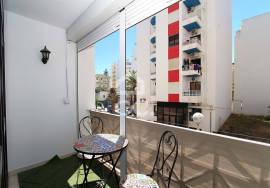 1 bedroom apartment in the heart of Armação de Pêra just a few steps from the beach! 1 bedroom apartment in the heart of Armação de Pêra just a few steps from the beach!