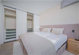 Leasehold | 2 Bedroom Apartment | Swimming Pool | Center | Funchal Bay View | Madeira Island | Leasehold | 2 Bedroom Apartment | Swimming Pool | Center | Funchal Bay View | Madeira Island |