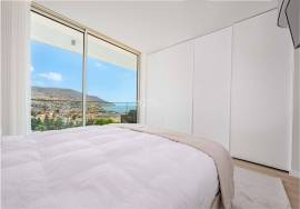 Leasehold | 2 Bedroom Apartment | Swimming Pool | Center | Funchal Bay View | Madeira Island | Leasehold | 2 Bedroom Apartment | Swimming Pool | Center | Funchal Bay View | Madeira Island |