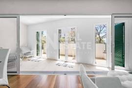 Leasehold | 2 Bedroom Apartment | Swimming Pool | Funchal Center | Madeira Island Leasehold | 2 Bedroom Apartment | Swimming Pool | Funchal Center | Madeira Island
