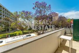 Leasehold | 2 Bedroom Apartment | Swimming Pool | Funchal Center | Madeira Island Leasehold | 2 Bedroom Apartment | Swimming Pool | Funchal Center | Madeira Island
