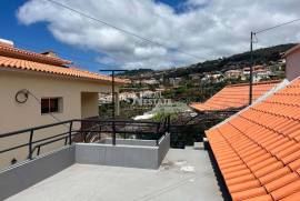 Renovated Villa in Calheta for rent Renovated Villa in Calheta for rent