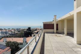 Apartamento T2 com Terraço e Vista Mar em Cascais Apartamento T2 com Terraço e Vista Mar em Cascais