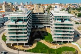 Apartamento T3 no Nooba Jardim com Vista Rio Apartamento T3 no Nooba Jardim com Vista Rio