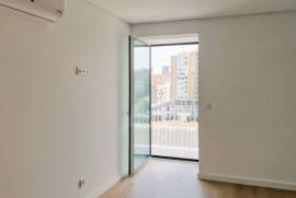 Apartamento T3 no Nooba Jardim com Vista Rio Apartamento T3 no Nooba Jardim com Vista Rio
