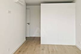 Apartamento T3 no Nooba Jardim com Vista Rio Apartamento T3 no Nooba Jardim com Vista Rio