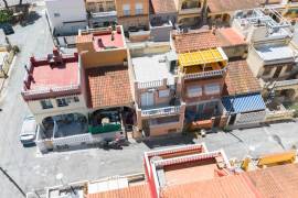 listing listing