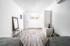 listing listing