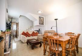 listing listing