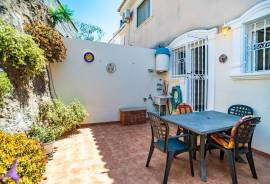 listing listing