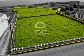 Land in the Parish of Cinco Ribeiras