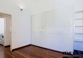 4 bedroom villa with garage and large private backyard in the Historic Center of Évora