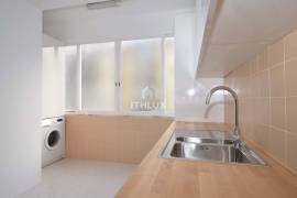 2 bedroom rentals in Oeiras, Figueirinha, near Parque dos Poetas