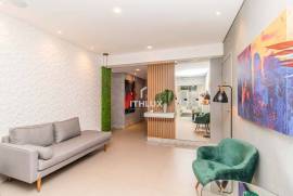 Apartment, For Sale, Semi-furnished, 80m², 2 Suites, 2 Vacancies, Near Encol, Bairro Petrópolis POA/RS Apartment, For Sale, Semi-furnished, 80m², 2 Suites, 2 Vacancies, Near Encol, Bairro Petrópolis POA/RS