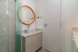 Beautiful apartment fully renovated, 73m², for sale, 3 bedrooms, 1 suite, 1 parking space covered, Rio Branco, POA / RS Beautiful apartment fully renovated, 73m², for sale, 3 bedrooms, 1 suite, 1 parking space covered, Rio Branco, POA / RS