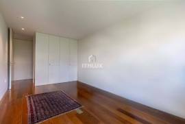 Exclusive 3 Bedroom Duplex Apartment in the Historic Center of Guimarães – Elegance, Comfort and Premium Location Exclusive 3 Bedroom Duplex Apartment in the Historic Center of Guimarães – Elegance, Comfort and Premium Location