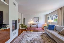 Exclusive 3 Bedroom Duplex Apartment in the Historic Center of Guimarães – Elegance, Comfort and Premium Location Exclusive 3 Bedroom Duplex Apartment in the Historic Center of Guimarães – Elegance, Comfort and Premium Location