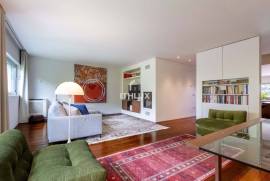Exclusive 3 Bedroom Duplex Apartment in the Historic Center of Guimarães – Elegance, Comfort and Premium Location Exclusive 3 Bedroom Duplex Apartment in the Historic Center of Guimarães – Elegance, Comfort and Premium Location