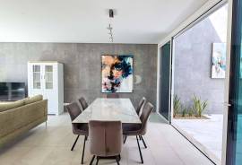 Contemporary 3 bedroom villa in CENTRAL in Vilamoura Contemporary 3 bedroom villa in CENTRAL in Vilamoura