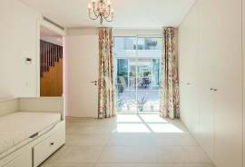 Contemporary 3 bedroom villa in CENTRAL in Vilamoura Contemporary 3 bedroom villa in CENTRAL in Vilamoura