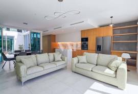 Contemporary 3 bedroom villa in CENTRAL in Vilamoura Contemporary 3 bedroom villa in CENTRAL in Vilamoura