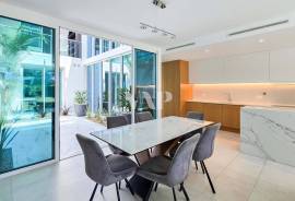 Contemporary 3 bedroom villa in CENTRAL in Vilamoura Contemporary 3 bedroom villa in CENTRAL in Vilamoura