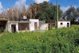 Large flat plot whith lots of possibilities Large flat plot whith lots of possibilities