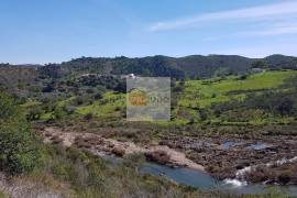 Very large hunting estate with several buildings and a main house Very large hunting estate with several buildings and a main house