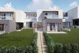 Excellent villa with 2 bedrooms and 2 bathrooms in Golf Resort. Excellent villa with 2 bedrooms and 2 bathrooms in Golf Resort.