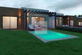 Excellent villa with 2 bedrooms and 2 bathrooms in Golf Resort. Excellent villa with 2 bedrooms and 2 bathrooms in Golf Resort.
