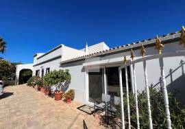 Superb 3 bedrooms villa recently refurbished