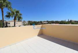 2+1 bedroom semi-detached house with pool and garage - Patroves- Albufeira 2+1 bedroom semi-detached house with pool and garage - Patroves- Albufeira