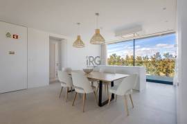 Penthouse Living at The Creek - Rooftop Pool, Golf Views, Vilamoura