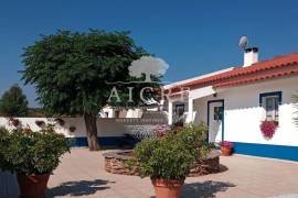 Property next to the Alqueva Dam