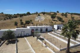 Property next to the Alqueva Dam