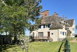 Domaine de l’Age Country Estate for Sale in Magnac Laval France