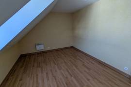 Flats / Apartments for rent - 2 rooms - 40 m2 - PLOERMEL - (56800) Flats / Apartments for rent - 2 rooms - 40 m2 - PLOERMEL - (56800)