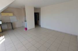 Flats / Apartments for rent - 2 rooms - 40 m2 - PLOERMEL - (56800) Flats / Apartments for rent - 2 rooms - 40 m2 - PLOERMEL - (56800)