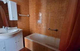 2 Bedroom Apartment with Terrace 2 Bedroom Apartment with Terrace