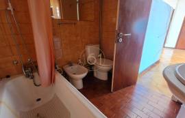 2 Bedroom Apartment with Terrace 2 Bedroom Apartment with Terrace
